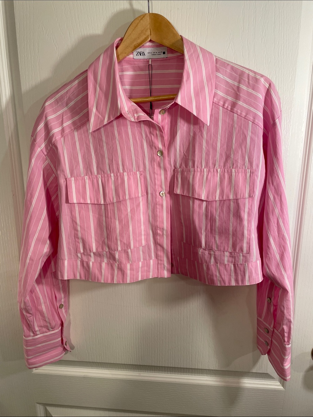 Zara Light Pink and White Striped Cropped Button-Front Shirt